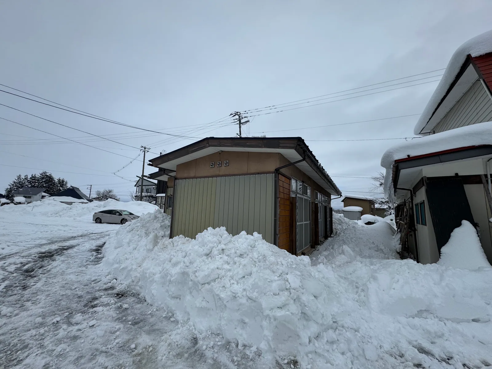 屋根の雪下ろし (2) 施工後